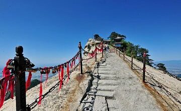 Xian Mt Huashan Venture Tour Exploring in Flexible Way